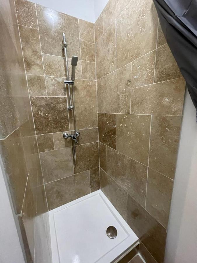 Studette Avec Le Charme De L'Ancien Apartment Avignon Ngoại thất bức ảnh